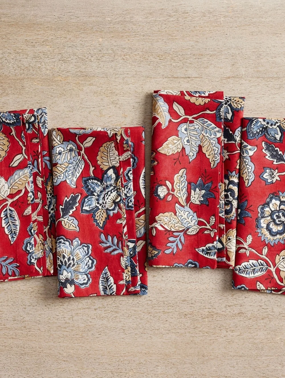 Pottery Barn Scarlett Block Napkin Set